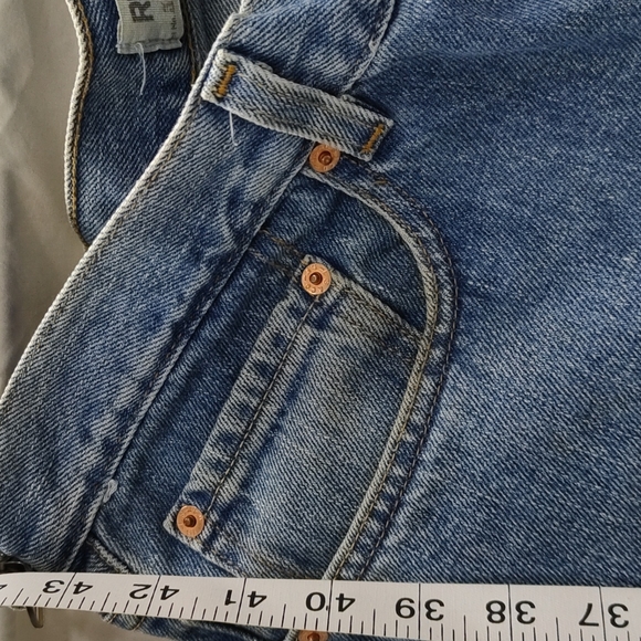 Levi's Men's Jeans - Picture 2 of 4